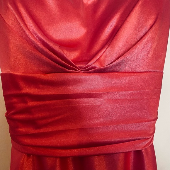 Satin pink prom dress - Picture 6 of 7